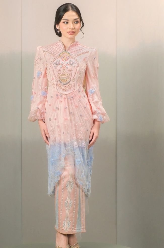 Kebaya Encim Pastel